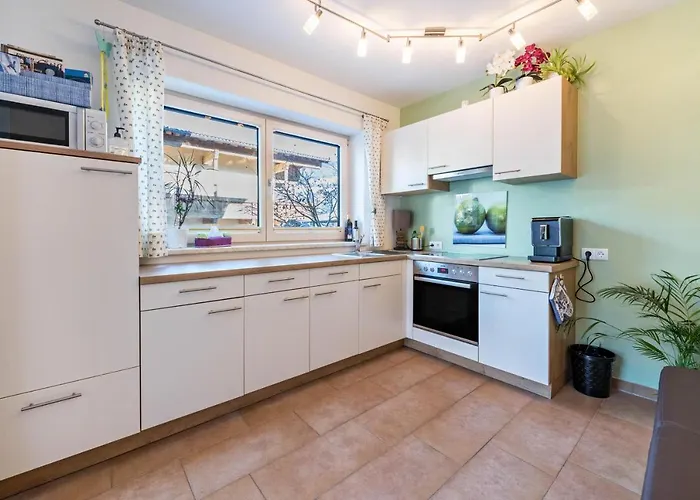 Wieseneck I - In * Fügen